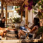 Hotel Les Sables - Urban Style - By Logis 3*