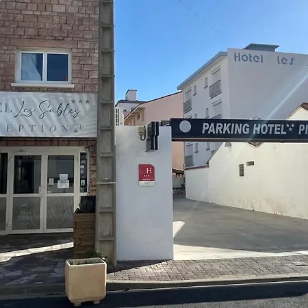 Les Sables - Urban Style - By Logis Hotel