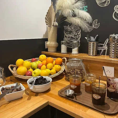 Les Sables - Urban Style - By Logis Hotel Canet-en-Roussillon