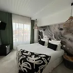 Hotel Les Sables 3*