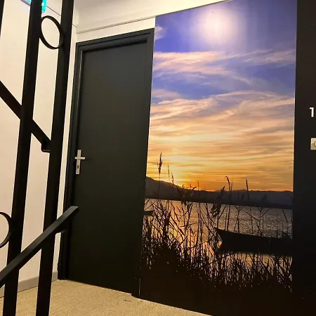 Les Sables - Urban Style - By Logis ホテル 3*