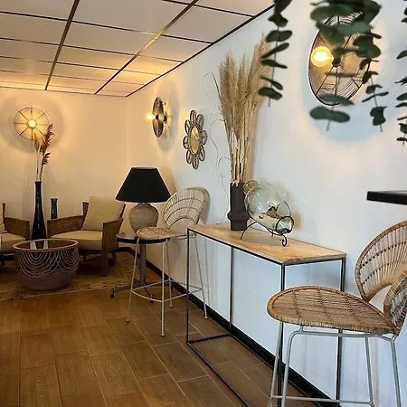 فندق Les Sables - Urban Style - By Logis 3*