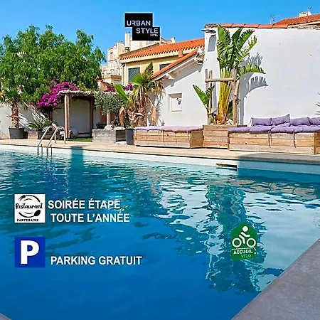 Les Sables - Urban Style - By Logis 3*
