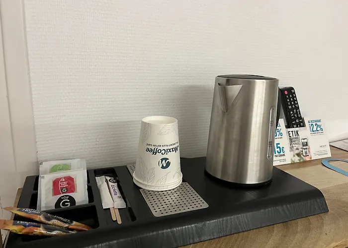 Les Sables - Urban Style - By Logis Hotel